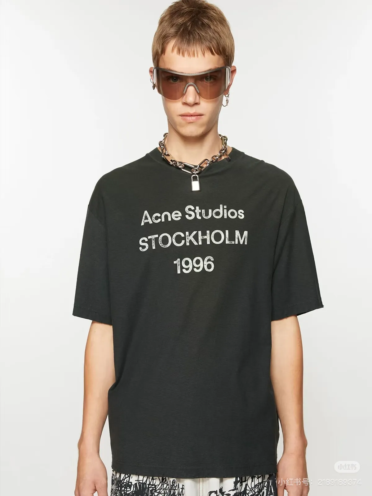 【 】Acne （Black）